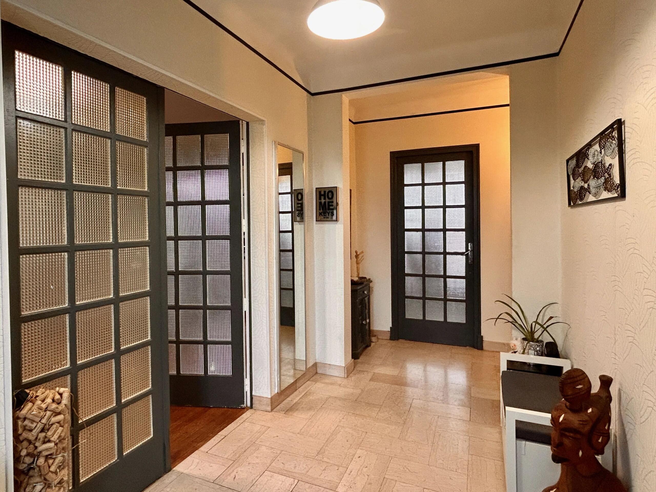 5 bedroom house with medieval town views, Midi-Pyrénées – France – BVI82067