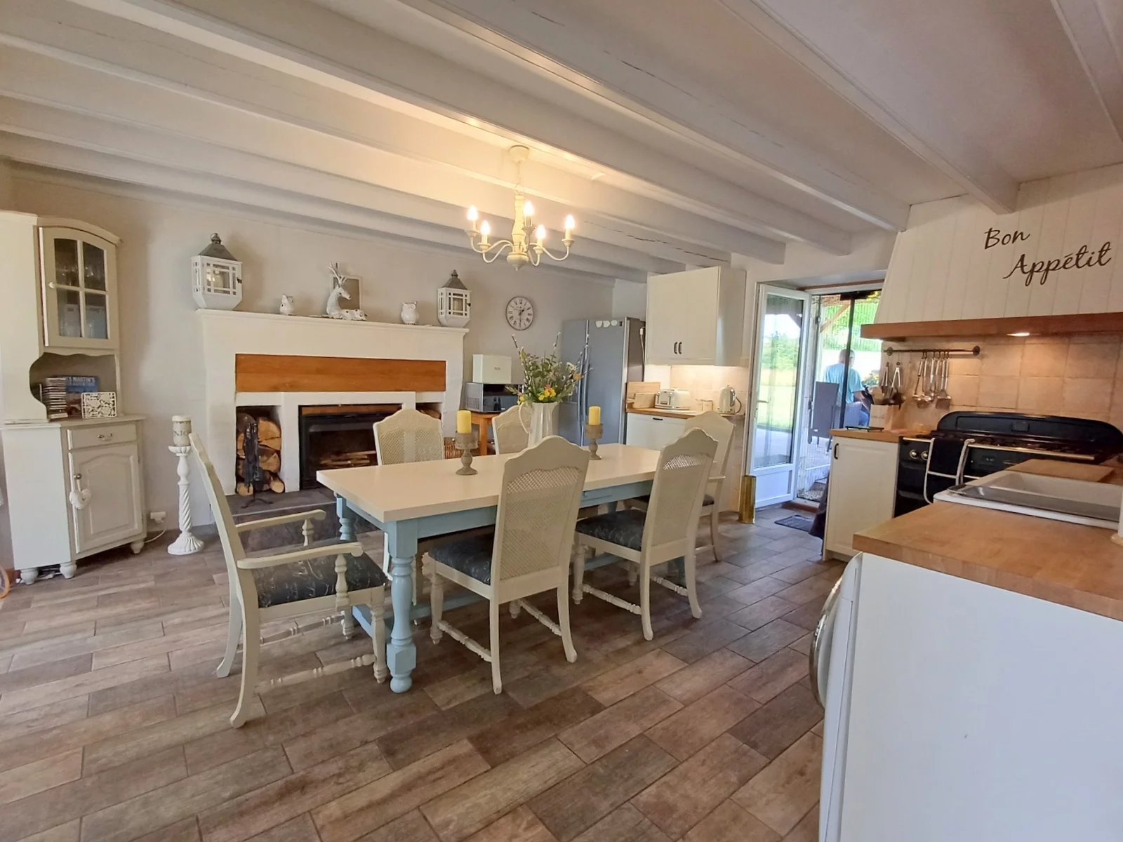 Exceptional 7-Bedroom Charentaise Home with Restored Pigeonnier guest suite, Stone Cottage to finish, Pool & Panoramic Views, Poitou-Charentes – France – BVI81438