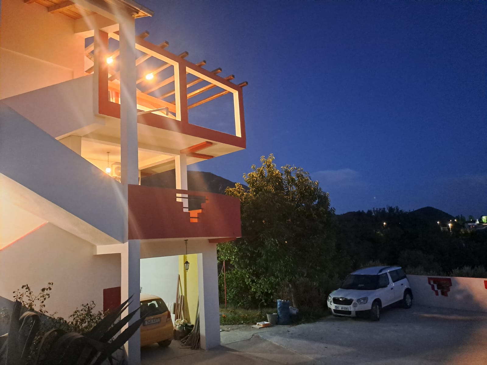 6 bedroom House in , Montenegro – CMM53111