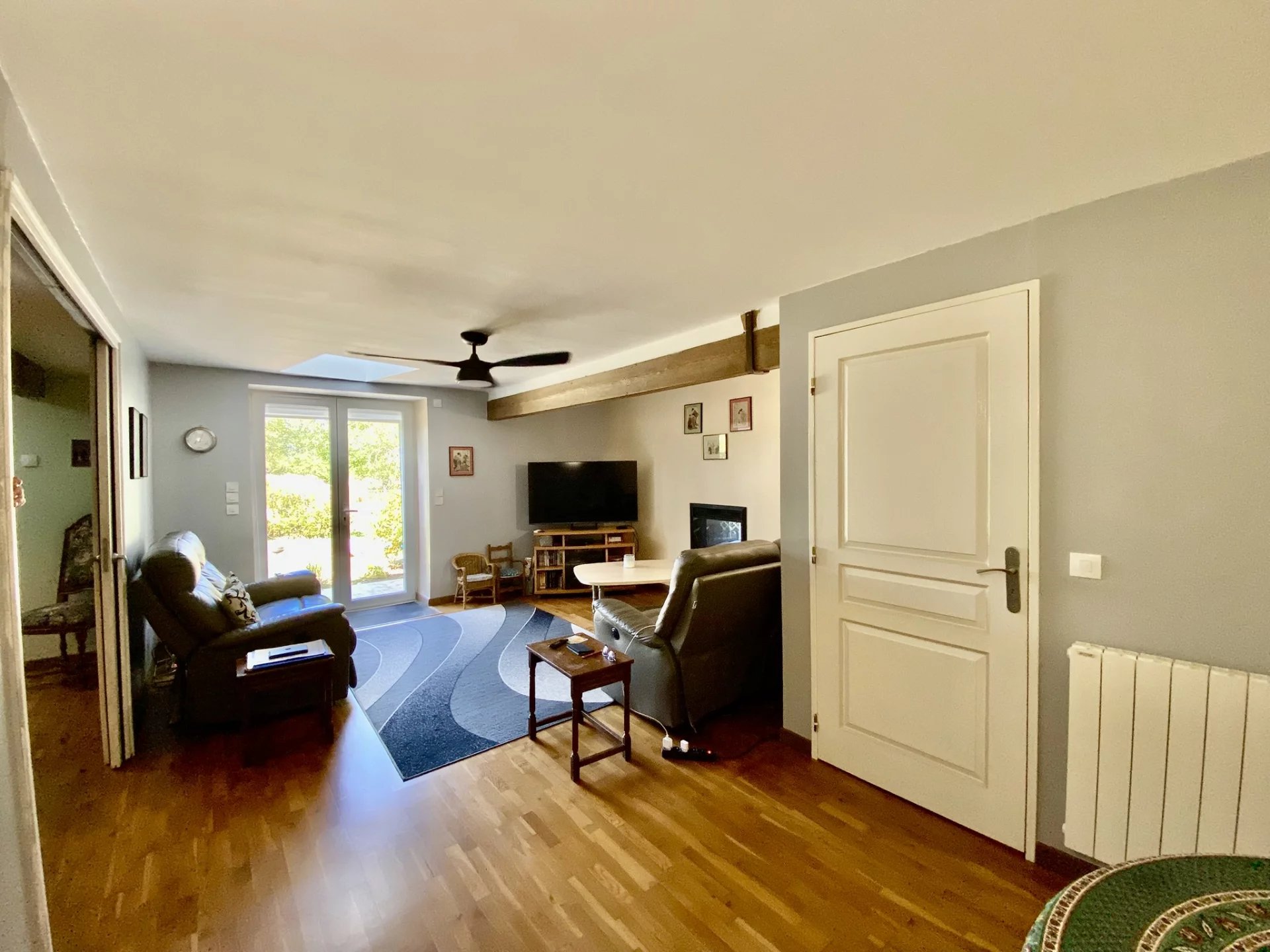 Family home or a great rental property potential near Chauvigny, Poitou-Charentes – France – BVI82206