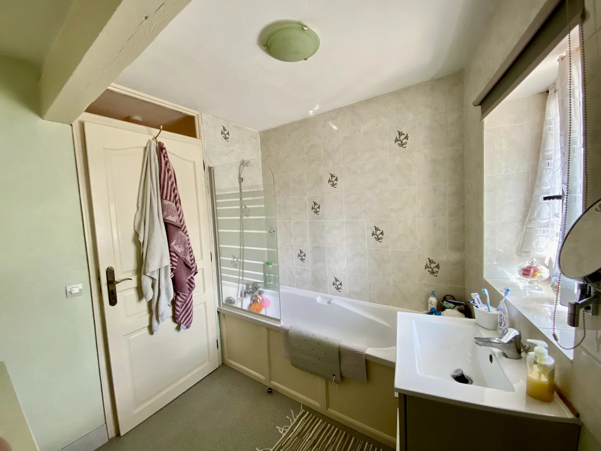 Family home or a great rental property potential near Chauvigny, Poitou-Charentes – France – BVI82206