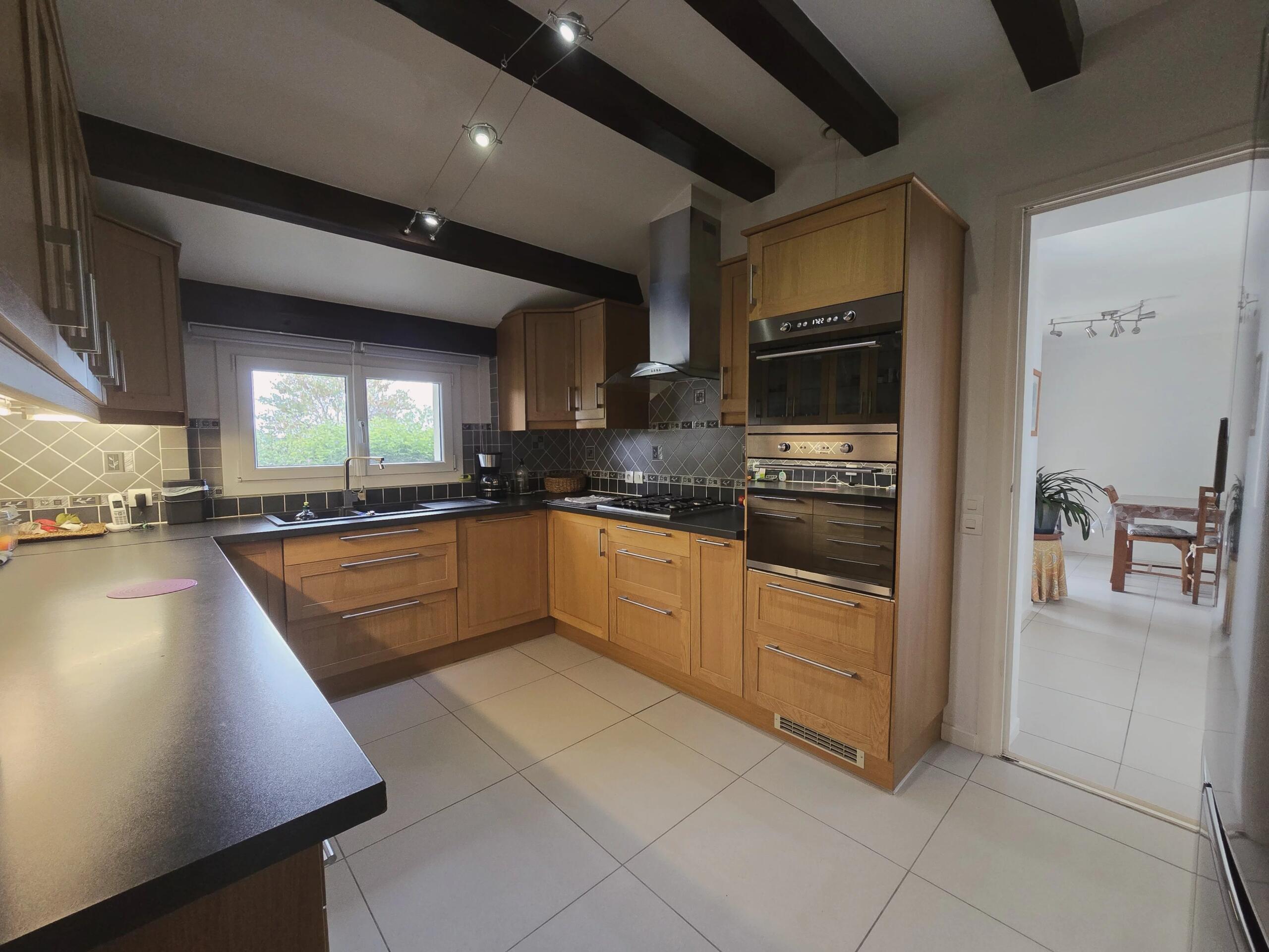 Family home with pool in a peaceful area, Aquitaine – France – BVI81882