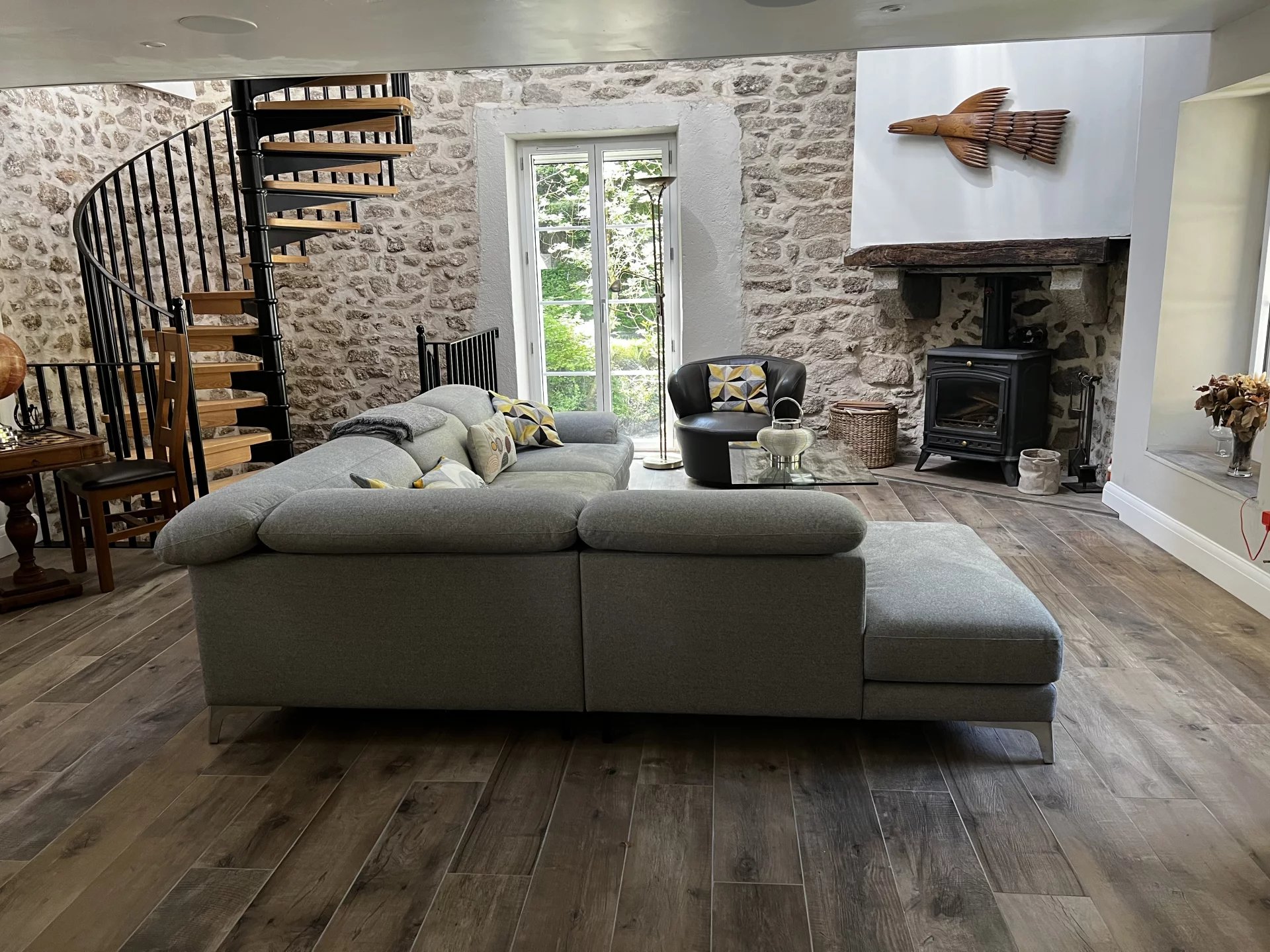 Life on the river where historic meets ultra modern, Limousin – France – BVI75391