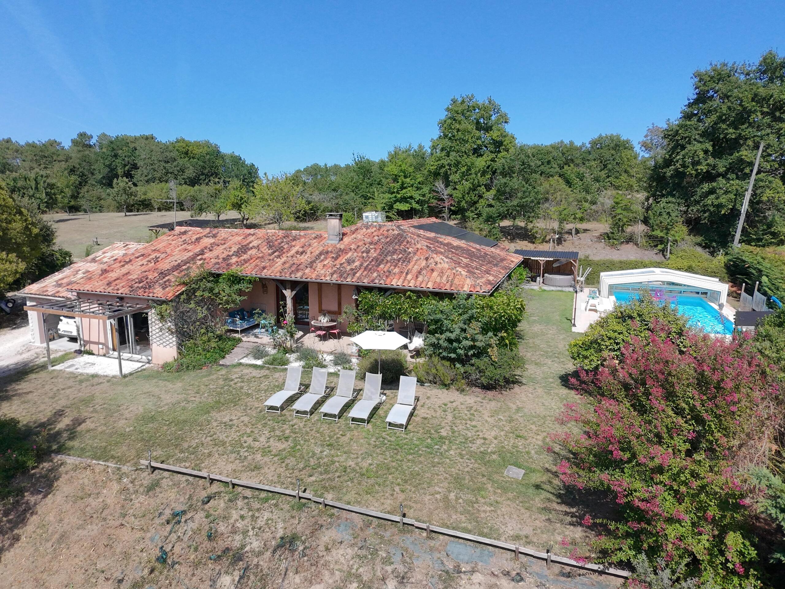 Contemporary Home with Pool and Pond on 1.7 ha in the Heart of the Périgord, Aquitaine – France – BVI82136