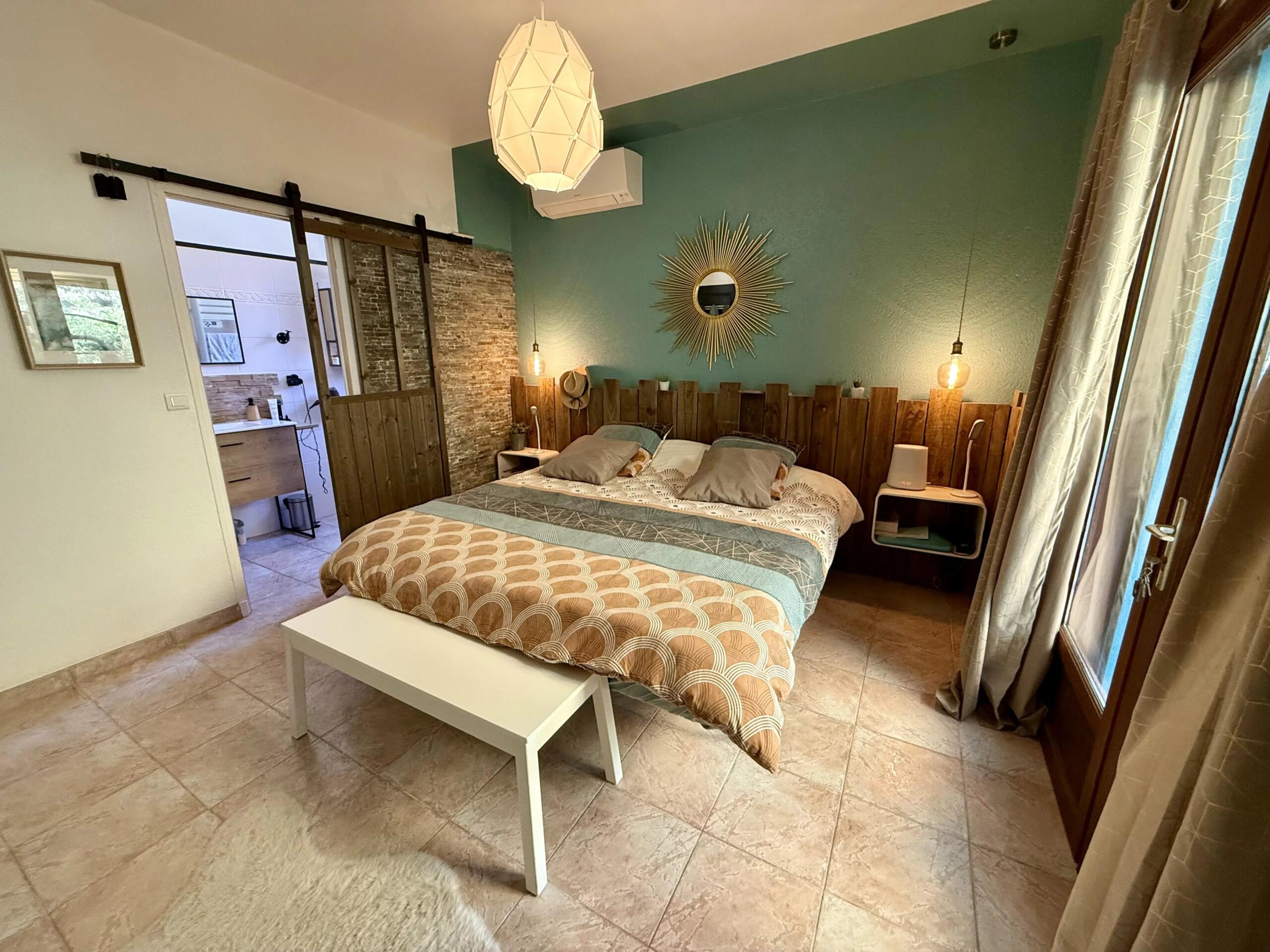 Contemporary Home with Pool and Pond on 1.7 ha in the Heart of the Périgord, Aquitaine – France – BVI82136