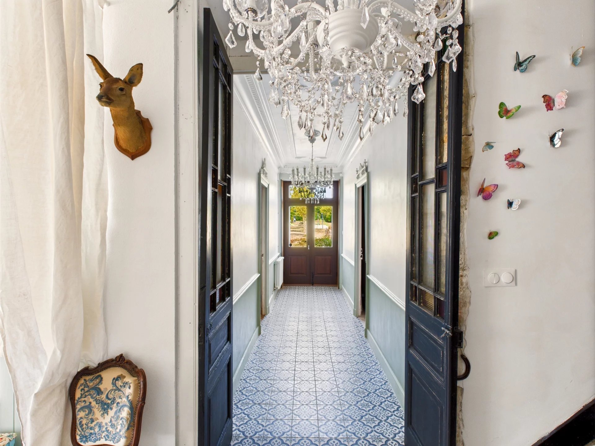 Charming Manor House, Poitou-Charentes – France – BVI81807