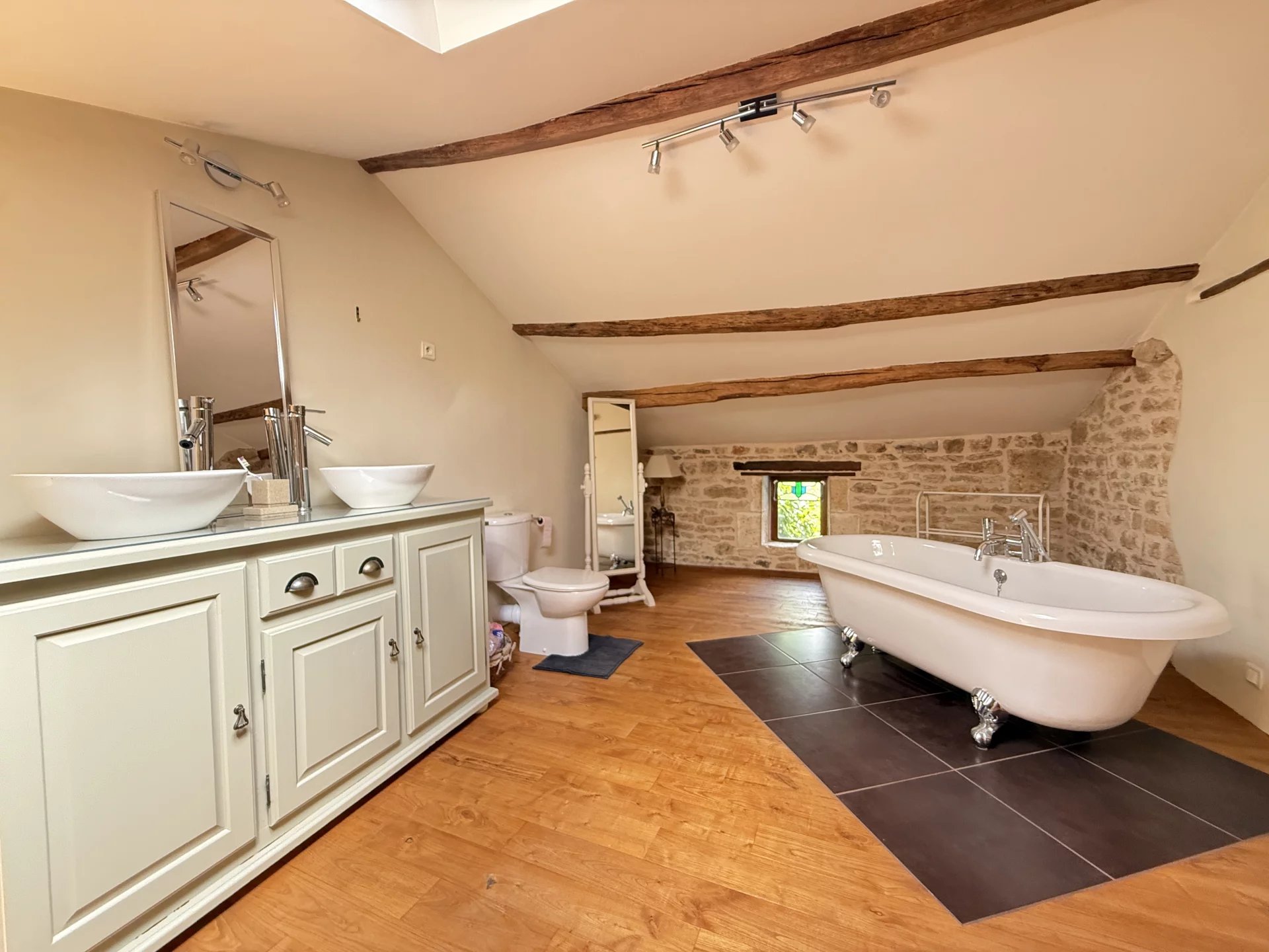 Charming 3-Bedroom Stone Property between Ruffec and Verteuil, Poitou-Charentes – France – BVI82318