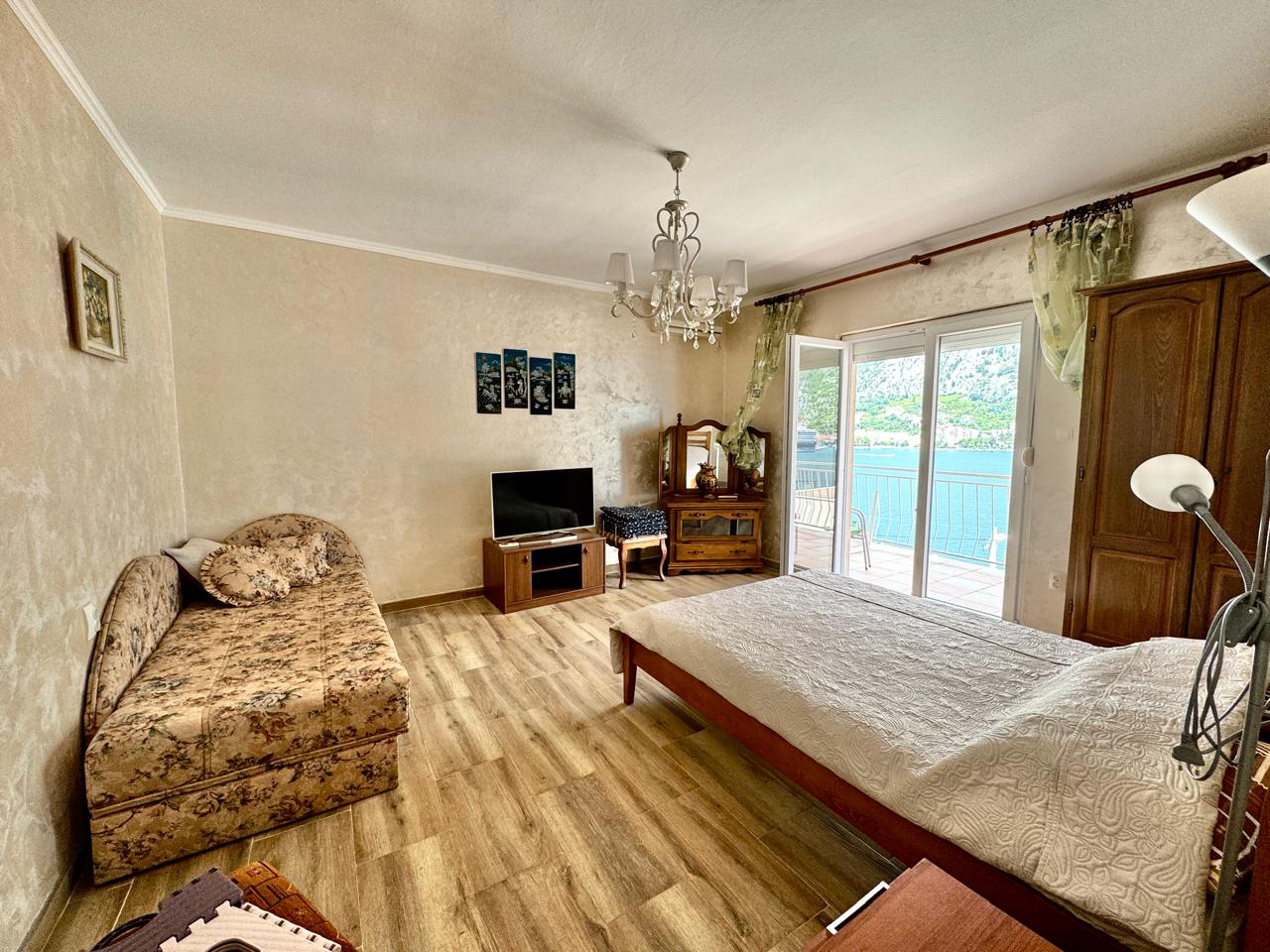 House for Sale in Muo Kotor – 6-Bedroom Villa with Sea View [382m²], Montenegro – MRENB88