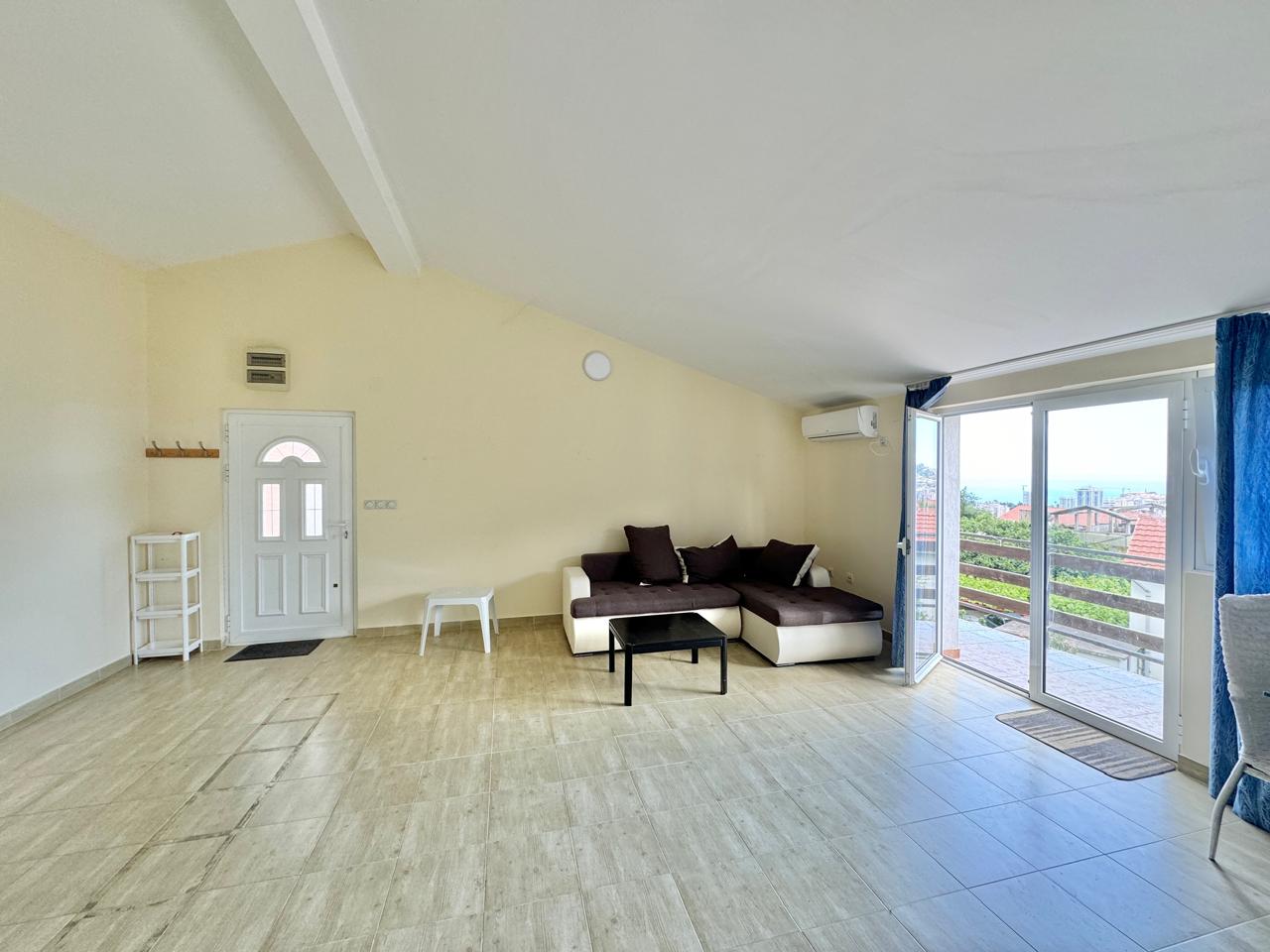 House for Sale in Budva – 7 Bedrooms, Sea View, Peaceful Location, Montenegro – MRENB89