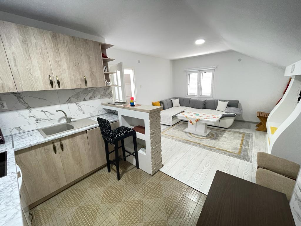 Comfortable 4-Bedroom House for Sale in Bjeliši Bar – Move-In Ready, Montenegro – MREALE90