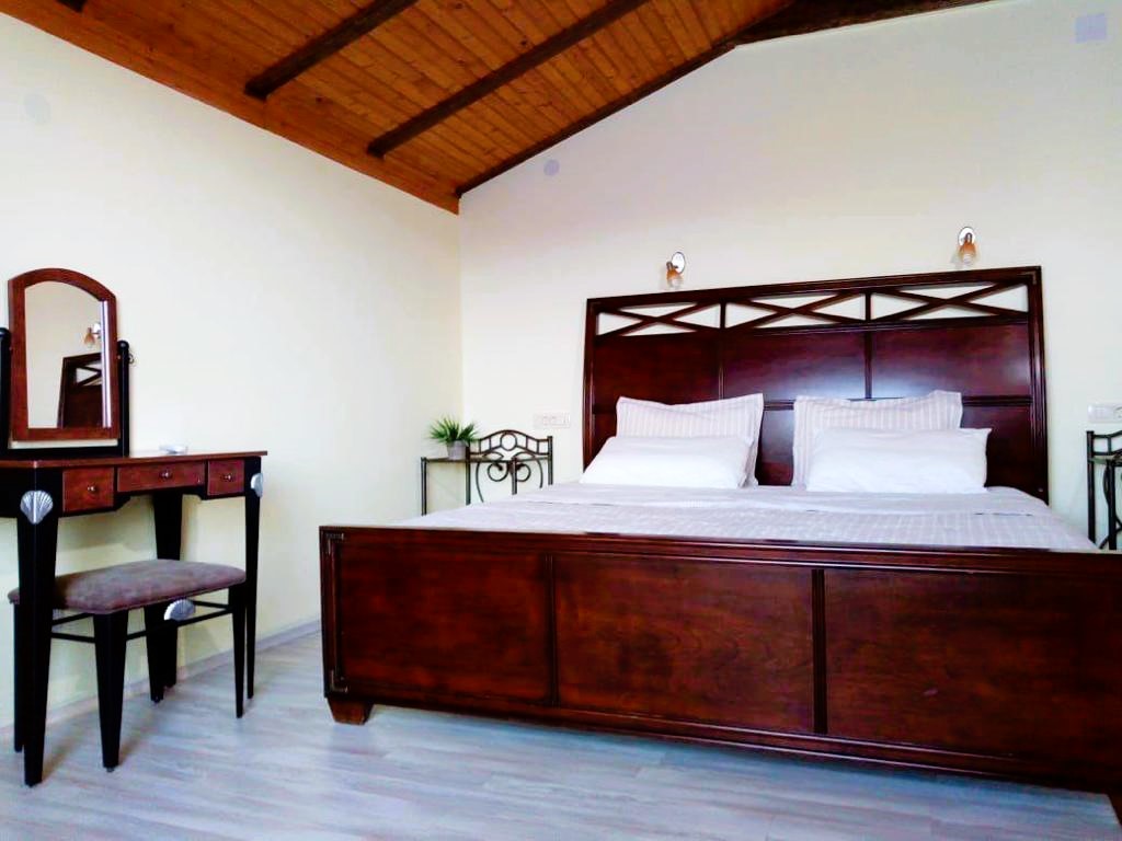 Townhouse with Sea View in Vranovici – 140m², Pool, Sauna, Montenegro – MREMON-01