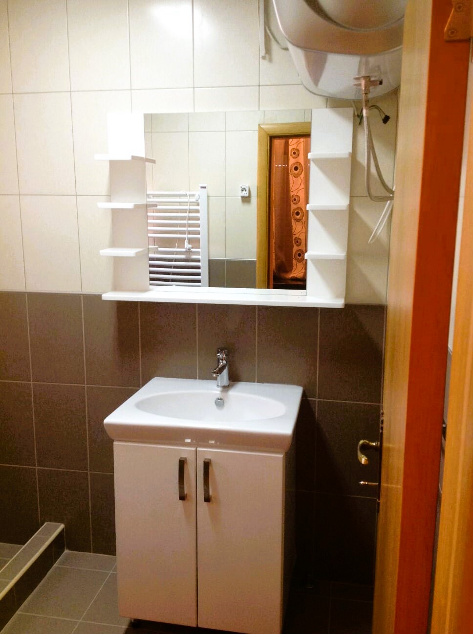 Spacious Home for Sale in Bar – 360m², 7 Beds, Large Plot, Montenegro – MREALE94