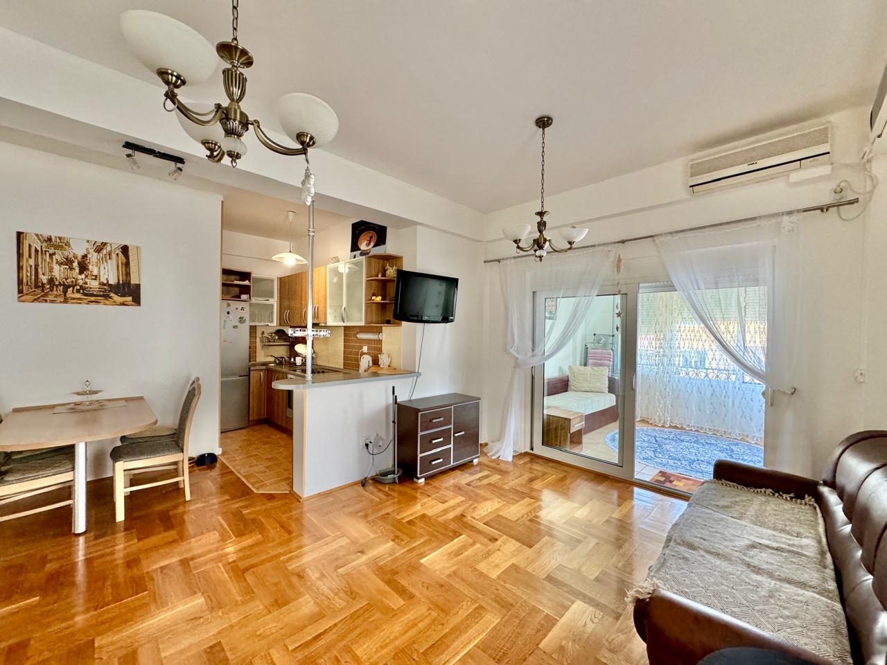 Apartment for Sale in Budva – 65 m², Pool, Secure, Montenegro – MRENB95