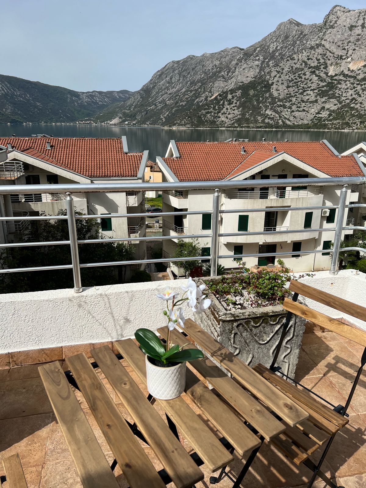Duplex Apartment for Sale in Risan – 130 m² in Roman Gardens Complex, Montenegro – MRENB97