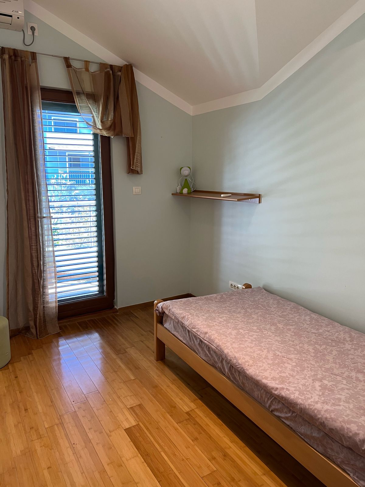 Duplex Apartment for Sale in Risan – 130 m² in Roman Gardens Complex, Montenegro – MRENB97