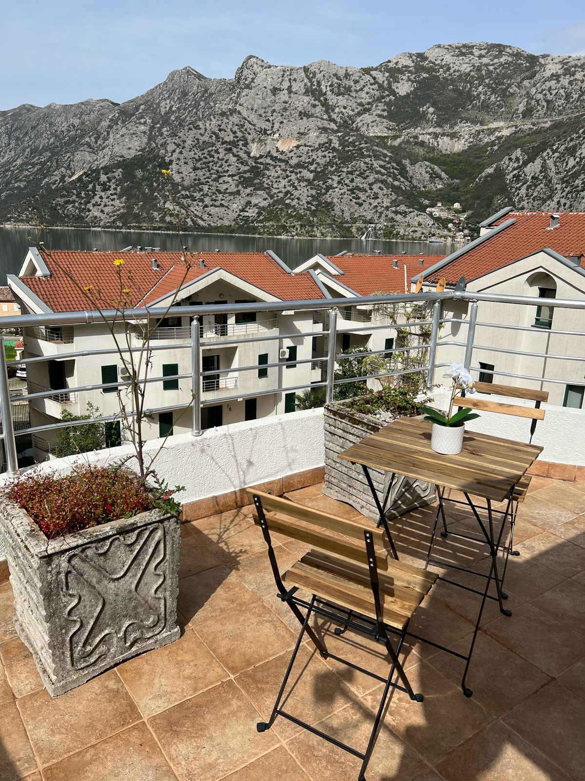 Duplex Apartment for Sale in Risan – 130 m² in Roman Gardens Complex, Montenegro – MRENB97