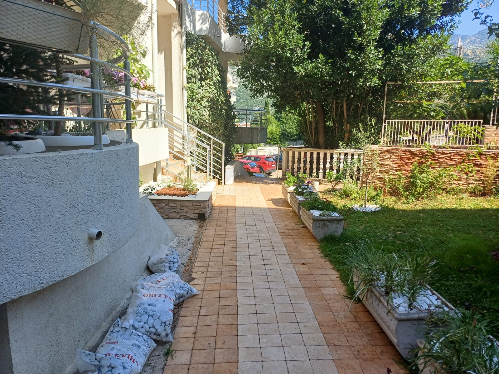 Duplex Apartment for Sale in Risan – 130 m² in Roman Gardens Complex, Montenegro – MRENB97