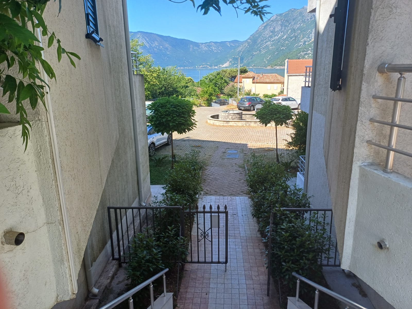 Duplex Apartment for Sale in Risan – 130 m² in Roman Gardens Complex, Montenegro – MRENB97