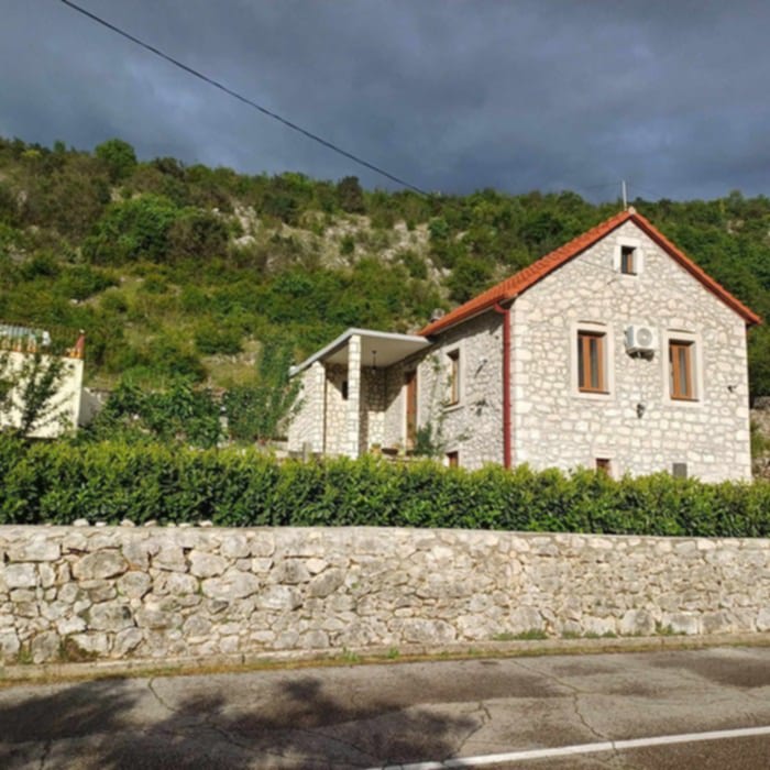 Elite Stone House for Sale near Danilovgrad – Cultural Gem with Gardens and Security System, Montenegro – MREMP-01