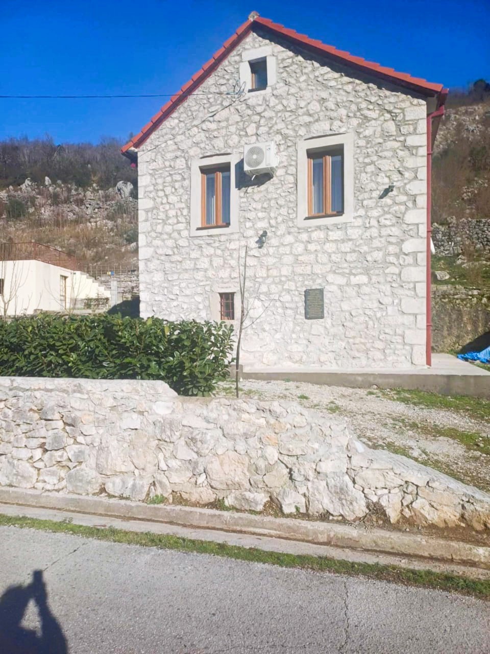 Elite Stone House for Sale near Danilovgrad – Cultural Gem with Gardens and Security System, Montenegro – MREMP-01
