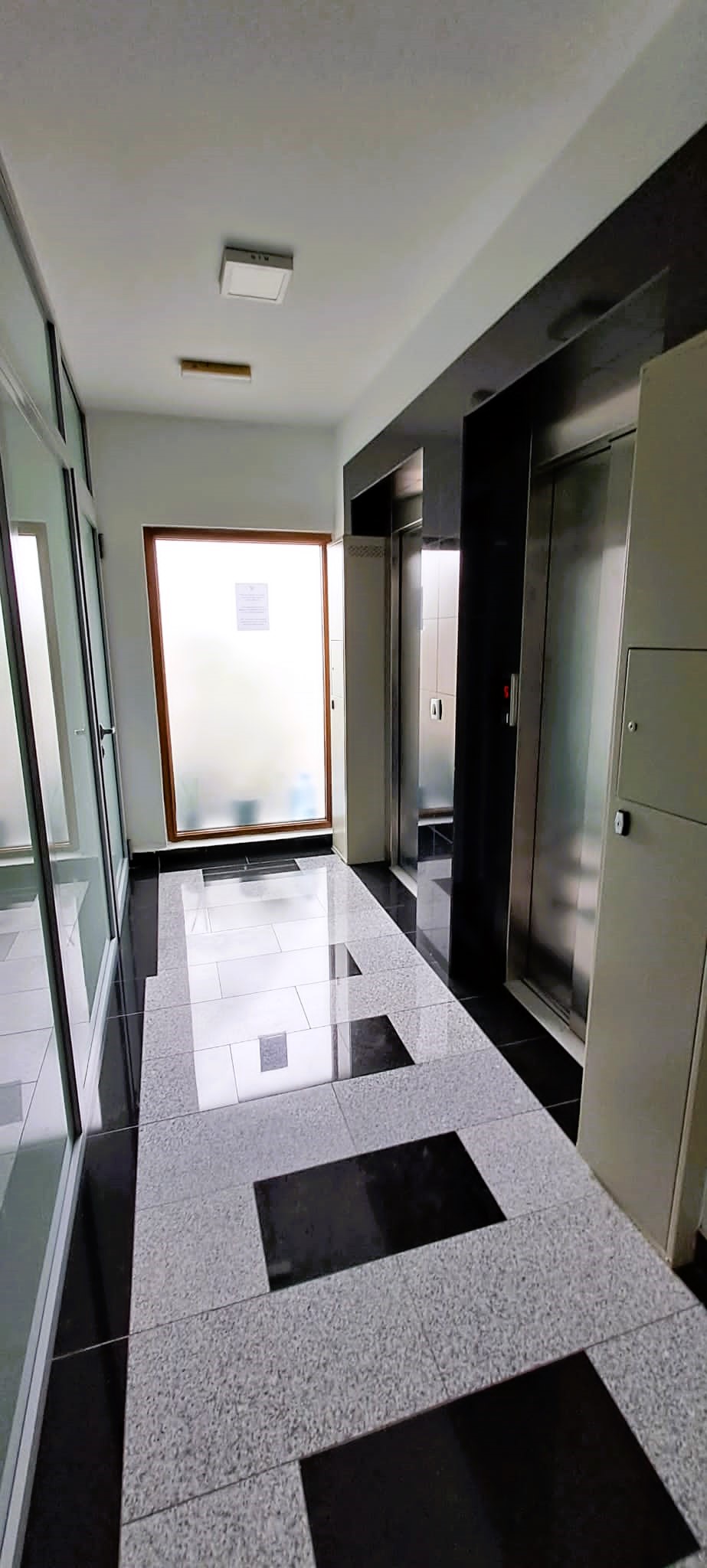 Penthouse Apartment for Sale in Budva – Central Location with Sea View, Montenegro – MRENB98