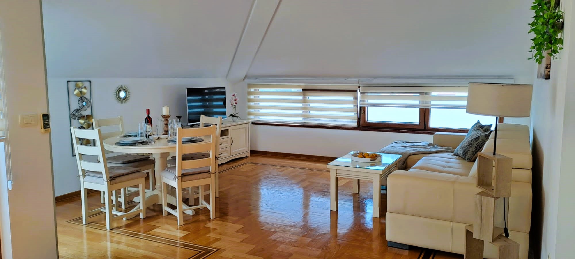 Penthouse Apartment for Sale in Budva – Central Location with Sea View, Montenegro – MRENB98