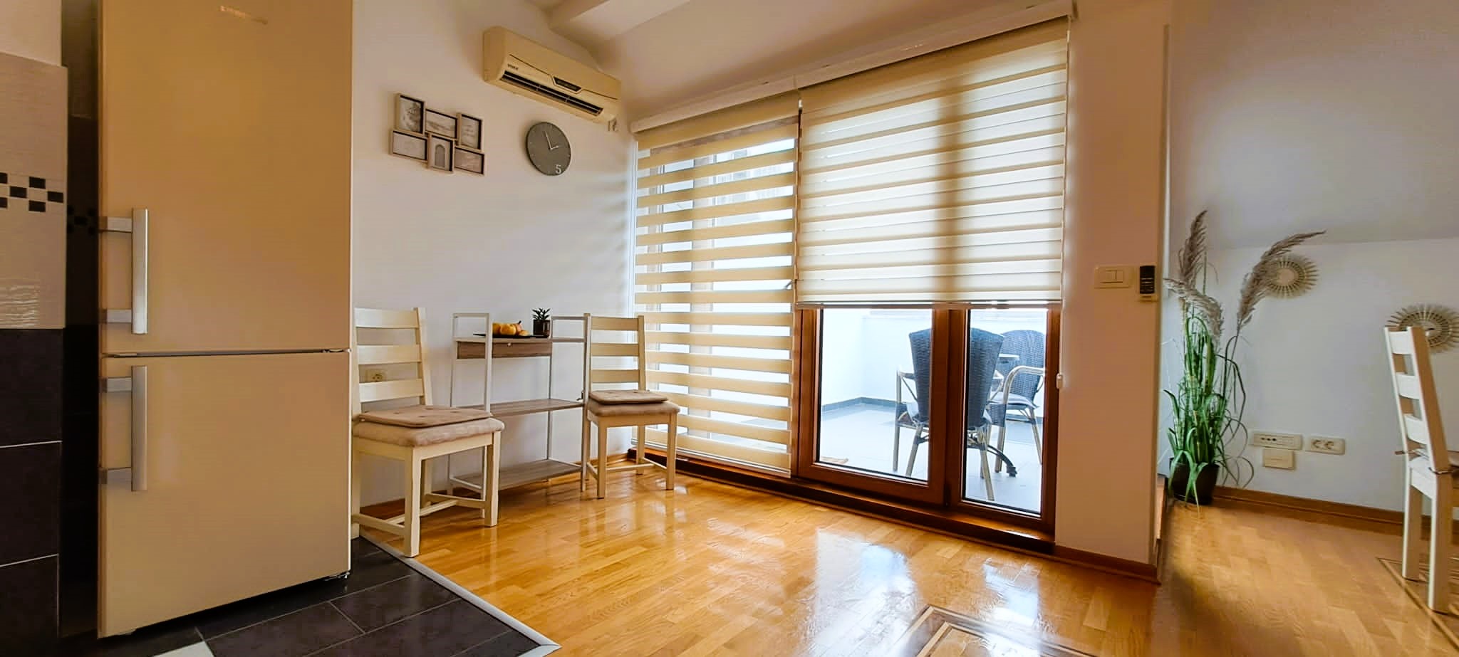 Penthouse Apartment for Sale in Budva – Central Location with Sea View, Montenegro – MRENB98