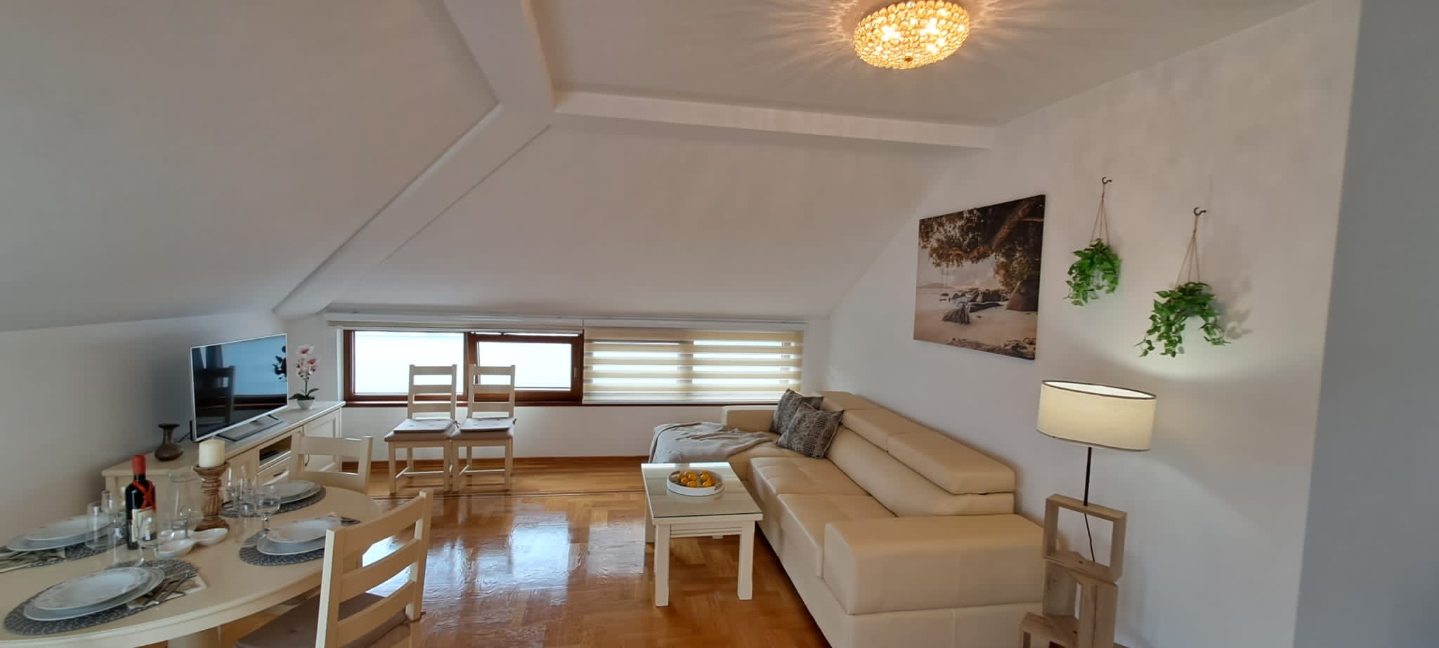 Penthouse Apartment for Sale in Budva – Central Location with Sea View, Montenegro – MRENB98