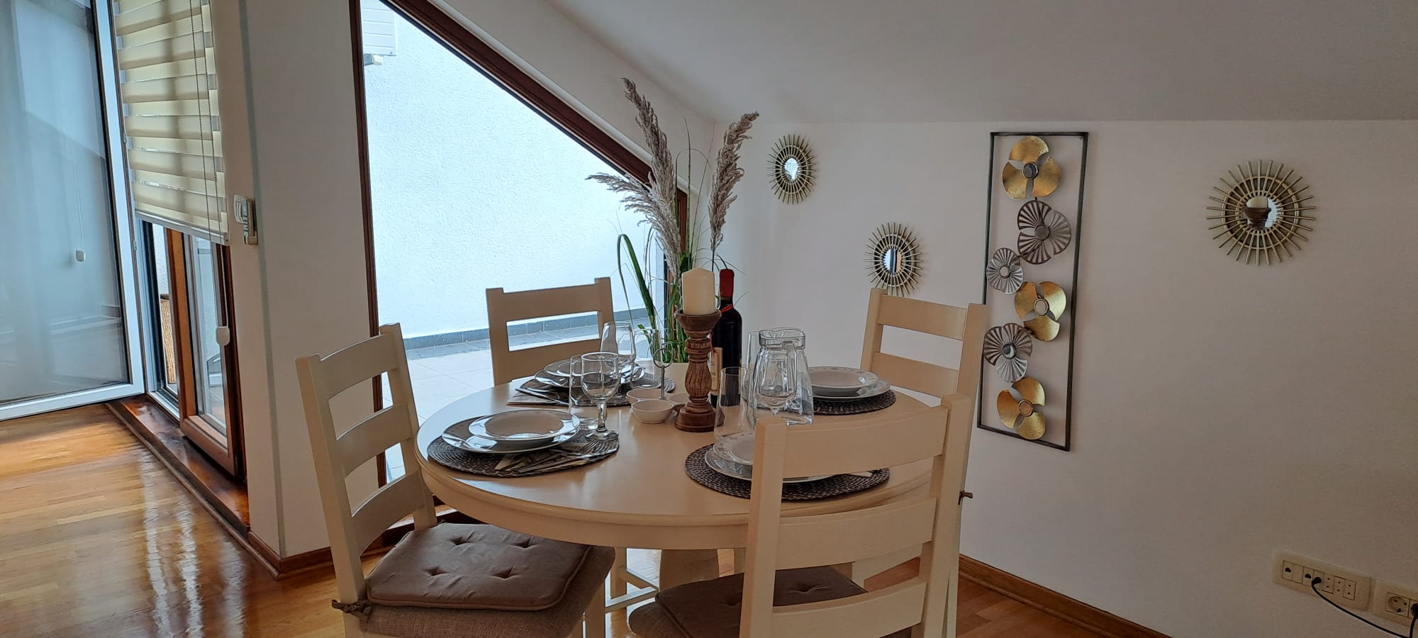 Penthouse Apartment for Sale in Budva – Central Location with Sea View, Montenegro – MRENB98