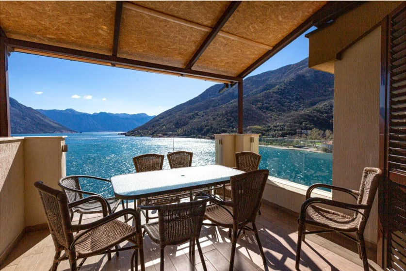 Mini Hotel Kotor Bay – Turnkey Sea-View Business for Sale in Morinj, Montenegro – MRERM-01