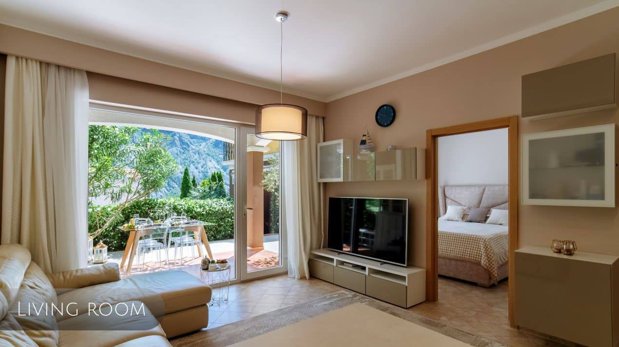 178m² Sea-View Apartment for Sale Orahovac, Kotor – Bonus: Pool & Parking, Montenegro – MRERM-02