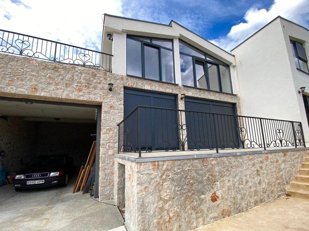 Villa for Sale Sutomore – New Modern Home with Sea View, Pool & Garage, Montenegro – MREVES2