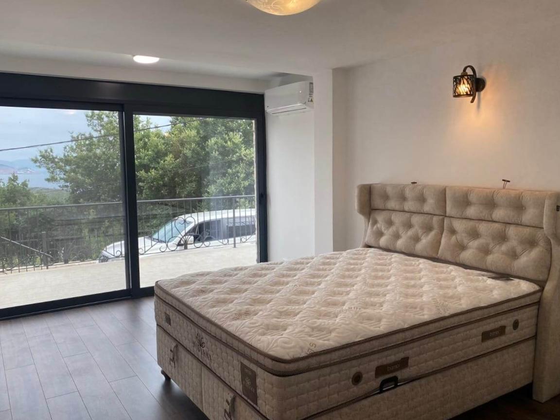 Villa for Sale Sutomore – New Modern Home with Sea View, Pool & Garage, Montenegro – MREVES2