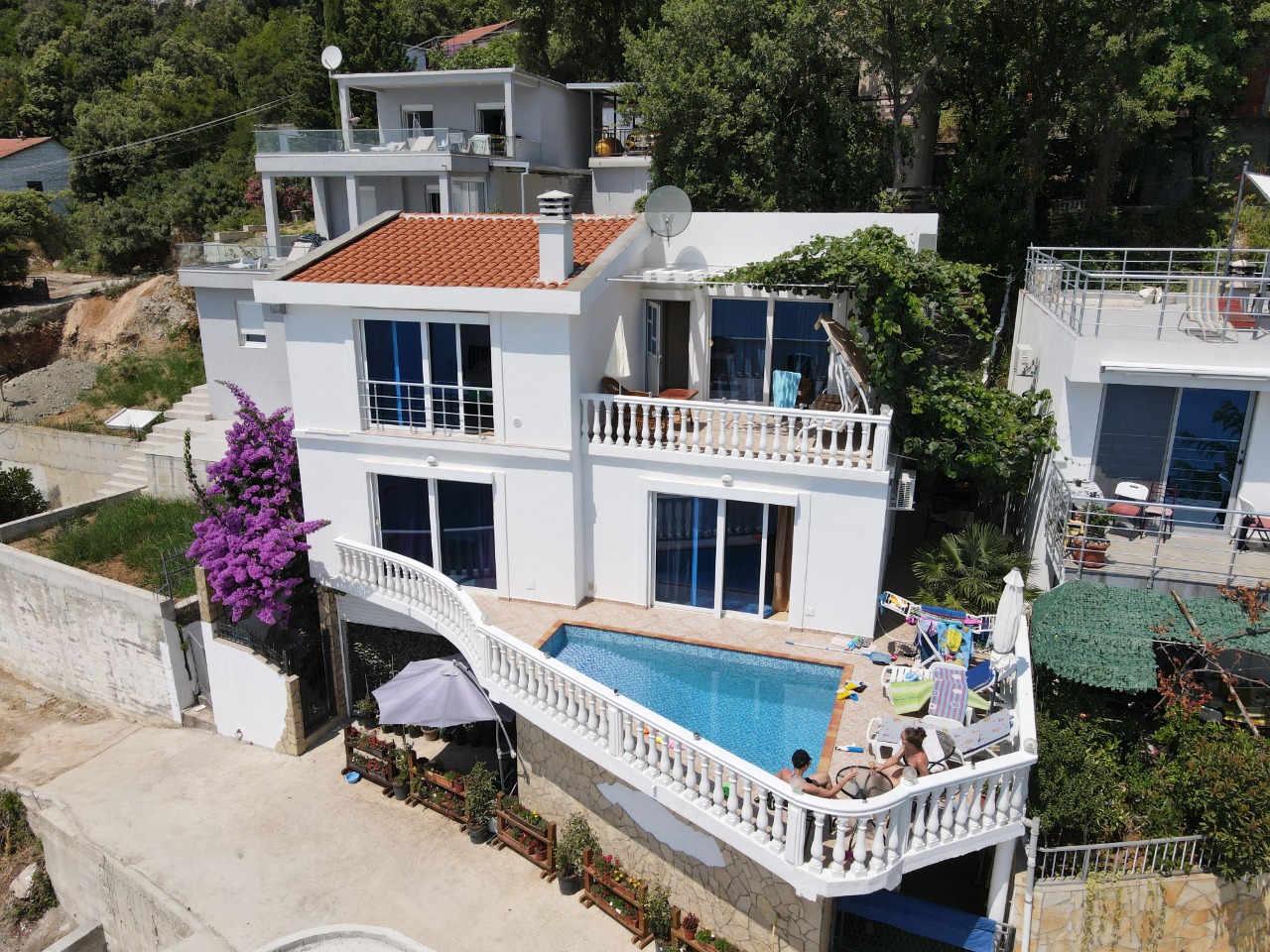 Charming 3-Bedroom Villa for Sale in Ulcinj – Kruce with Pool & Sea View, Montenegro – MREVES4