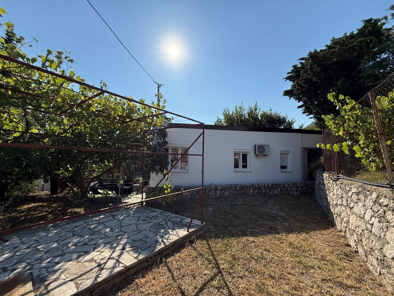 Charming House for Sale in Susanj, Bar – Legal Property with Garden & Parking, Montenegro – MREALE103