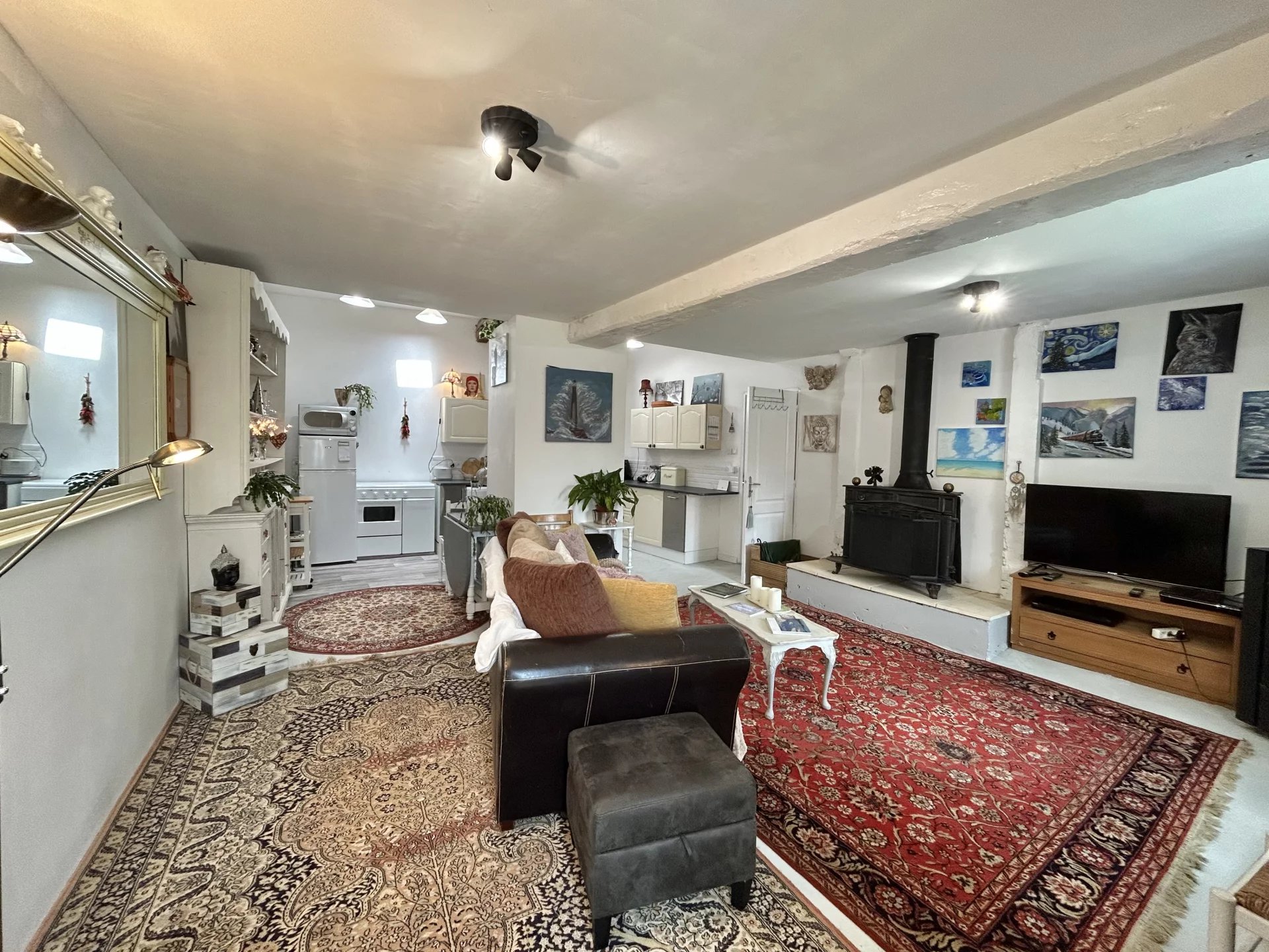 Charming 4/5-Bedroom Detached Farmhouse with 3 Hectares and Gîte Potential, Poitou-Charentes – France – BVI81689