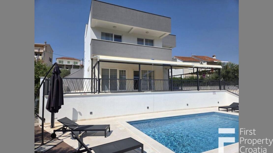 Villa in Čiovo, Croatia – TG1634