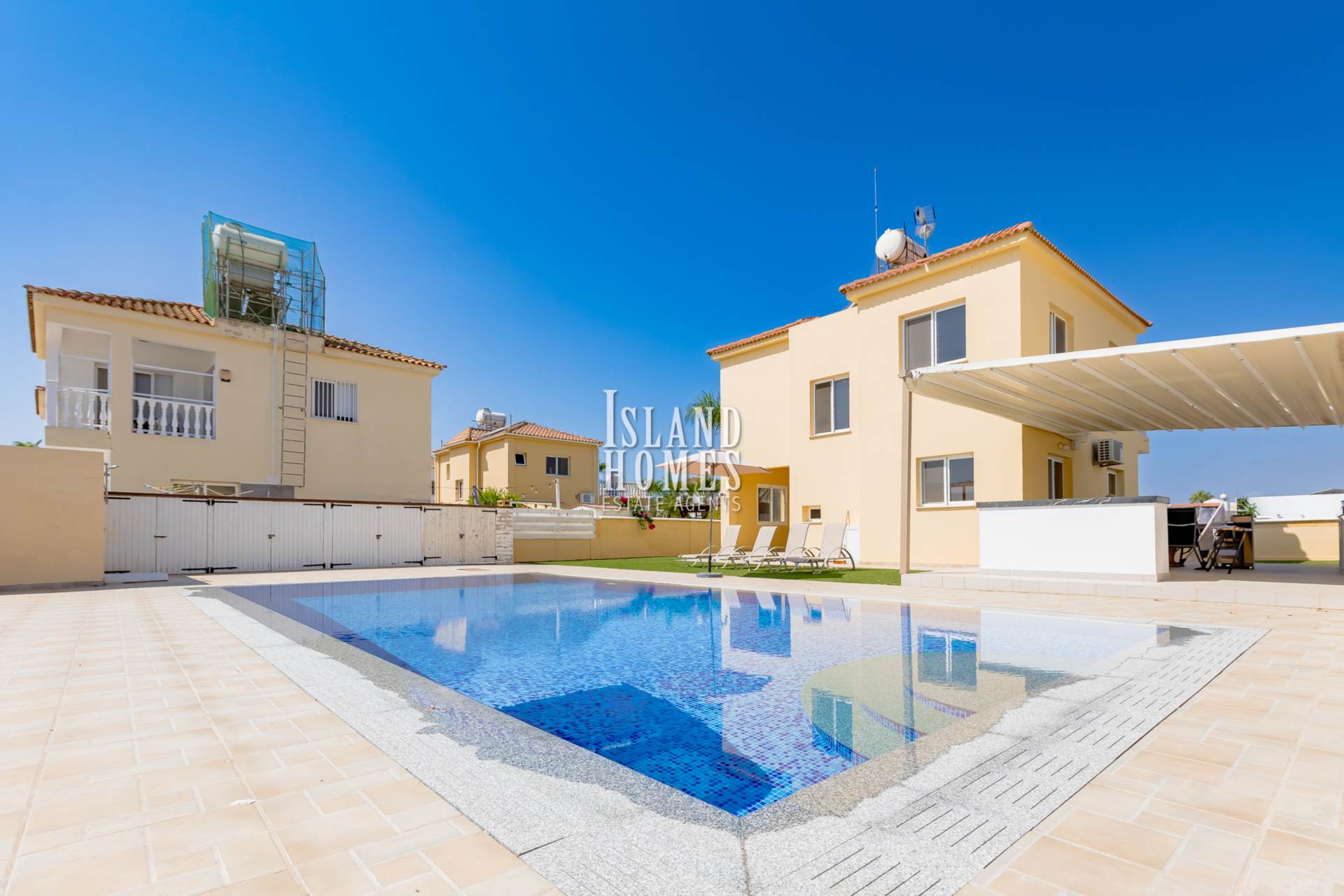 3 bedroom Detached in Ayia Thekla, Famagusta, Cyprus – StT107