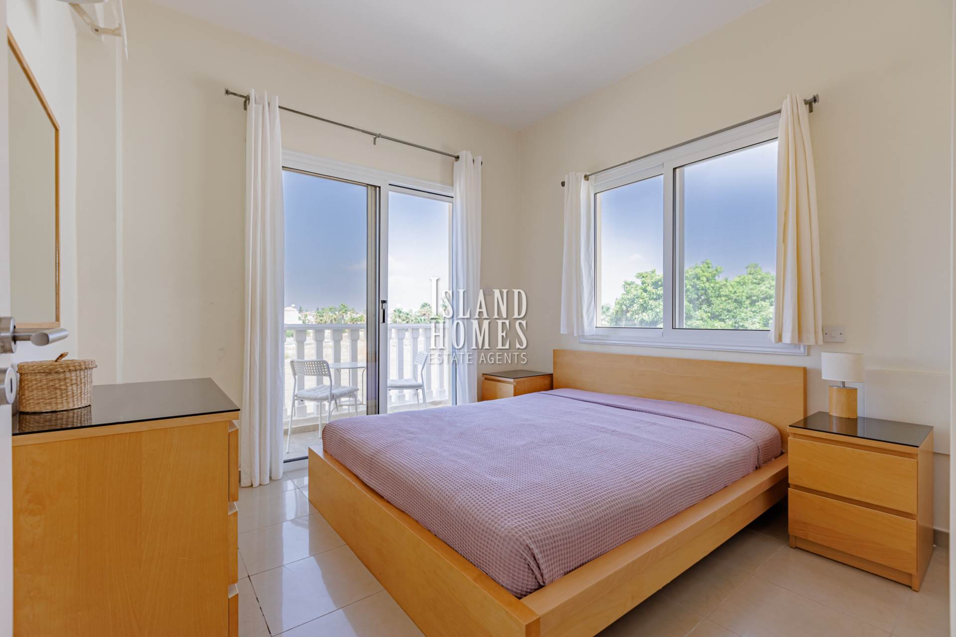 3 bedroom Detached in Ayia Thekla, Famagusta, Cyprus – StT107