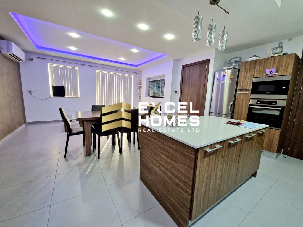 3 bedroom Apartment in Xghajra, Malta – 63704