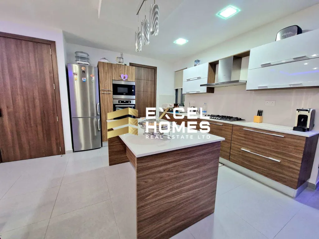 3 bedroom Apartment in Xghajra, Malta – 63704