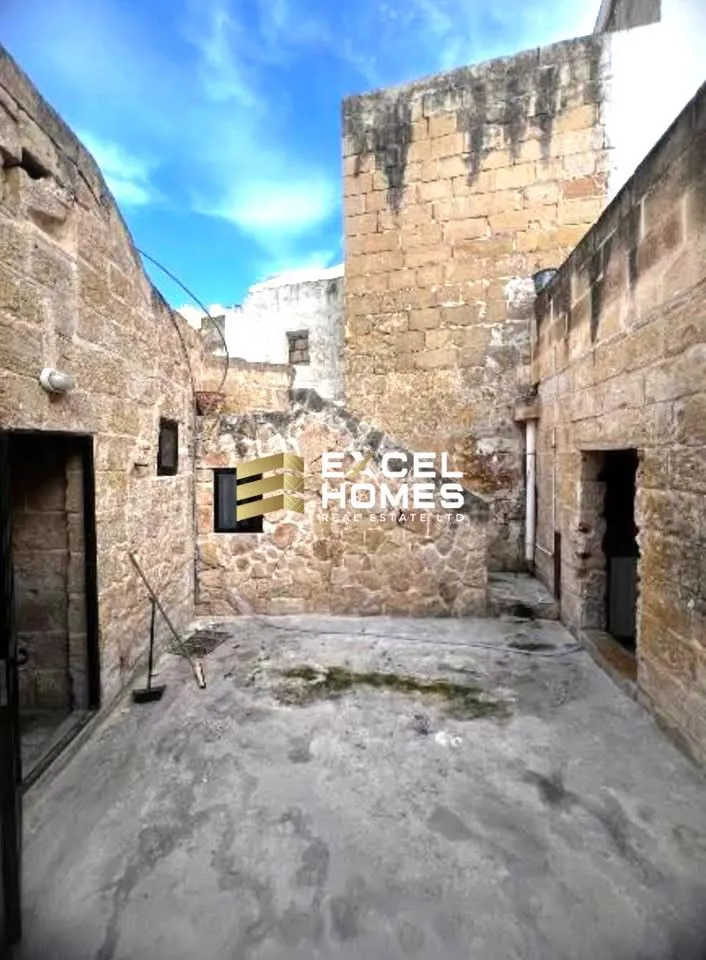 3 bedroom Character House in Qormi, Malta – 63700