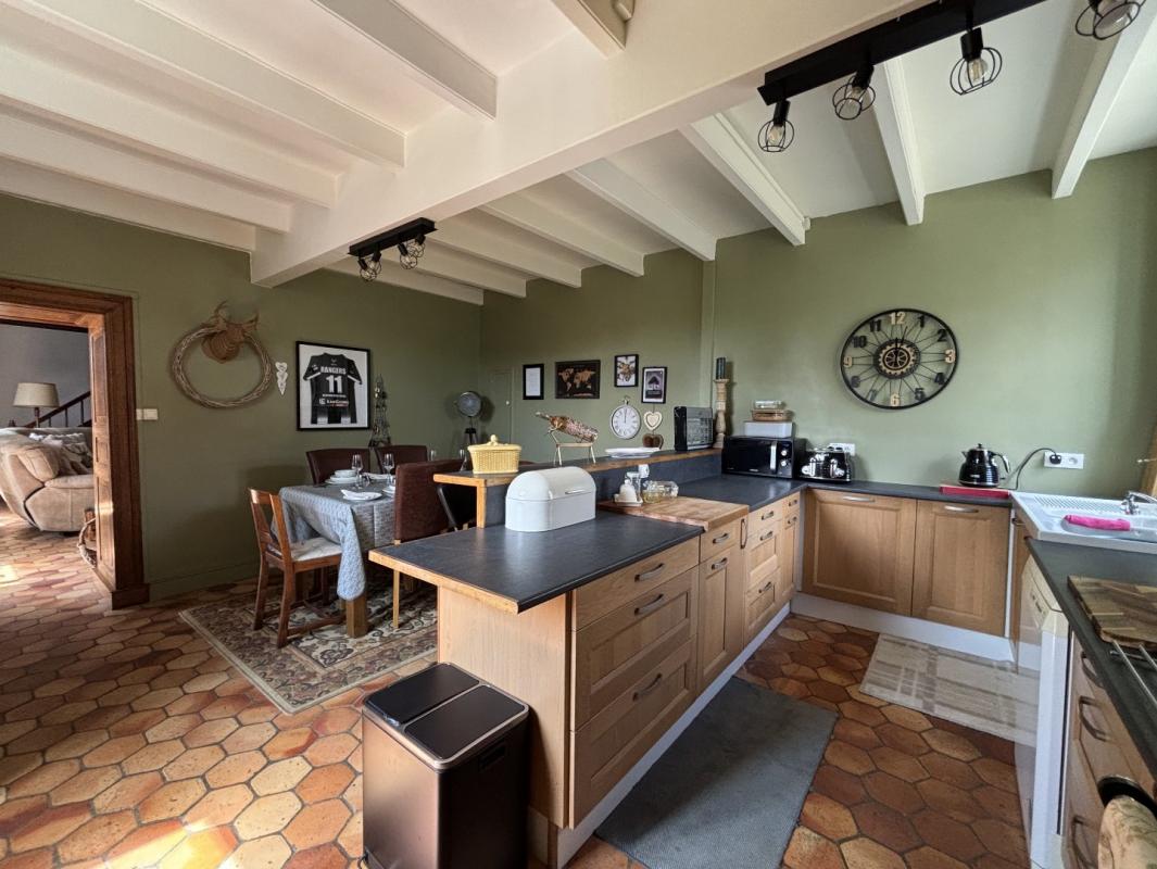 4 bedroom maison in Ventouse, Charente, France