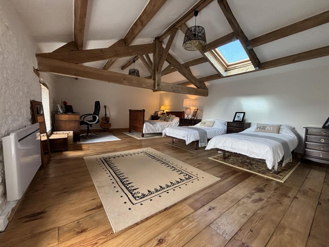 4 bedroom maison in Ventouse, Charente, France