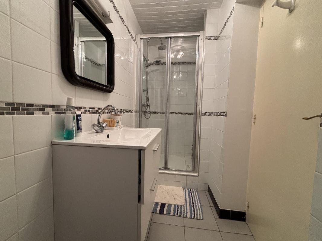 4 bedroom maison in Ventouse, Charente, France