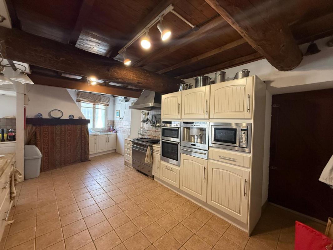 8 bedroom demeure in Moux, Aude, France – E55CD4ADFD894F50