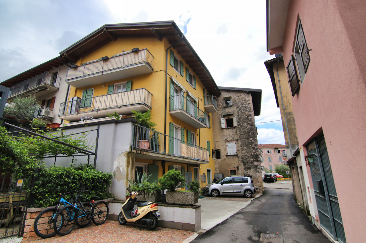 Arco, your nest or investment between sport, sun and nature – V003216