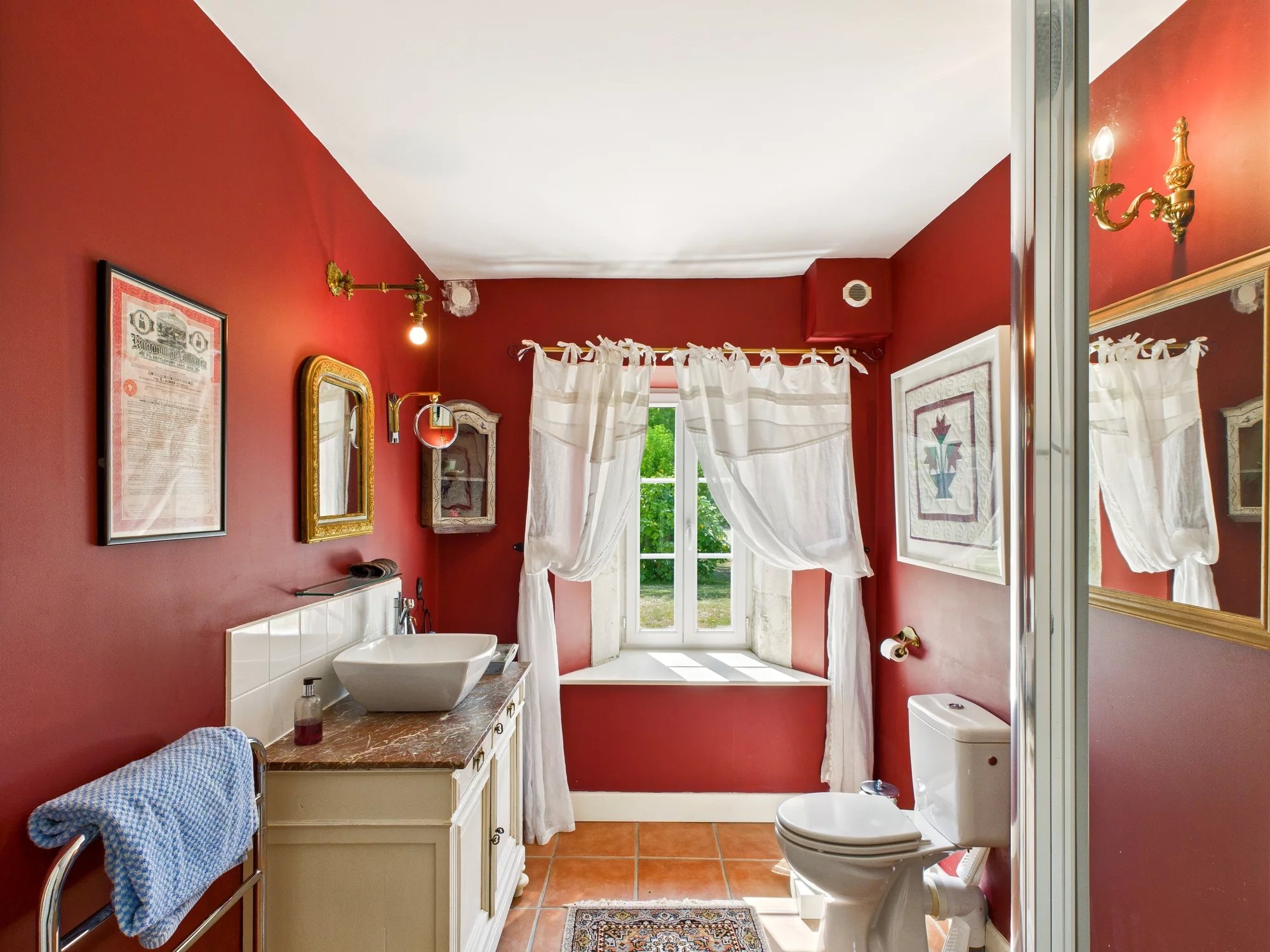 Luxury stone residence with pool, private lake and landscaped park between Bergerac and Saint-Émilion, Aquitaine – France – BVI71111