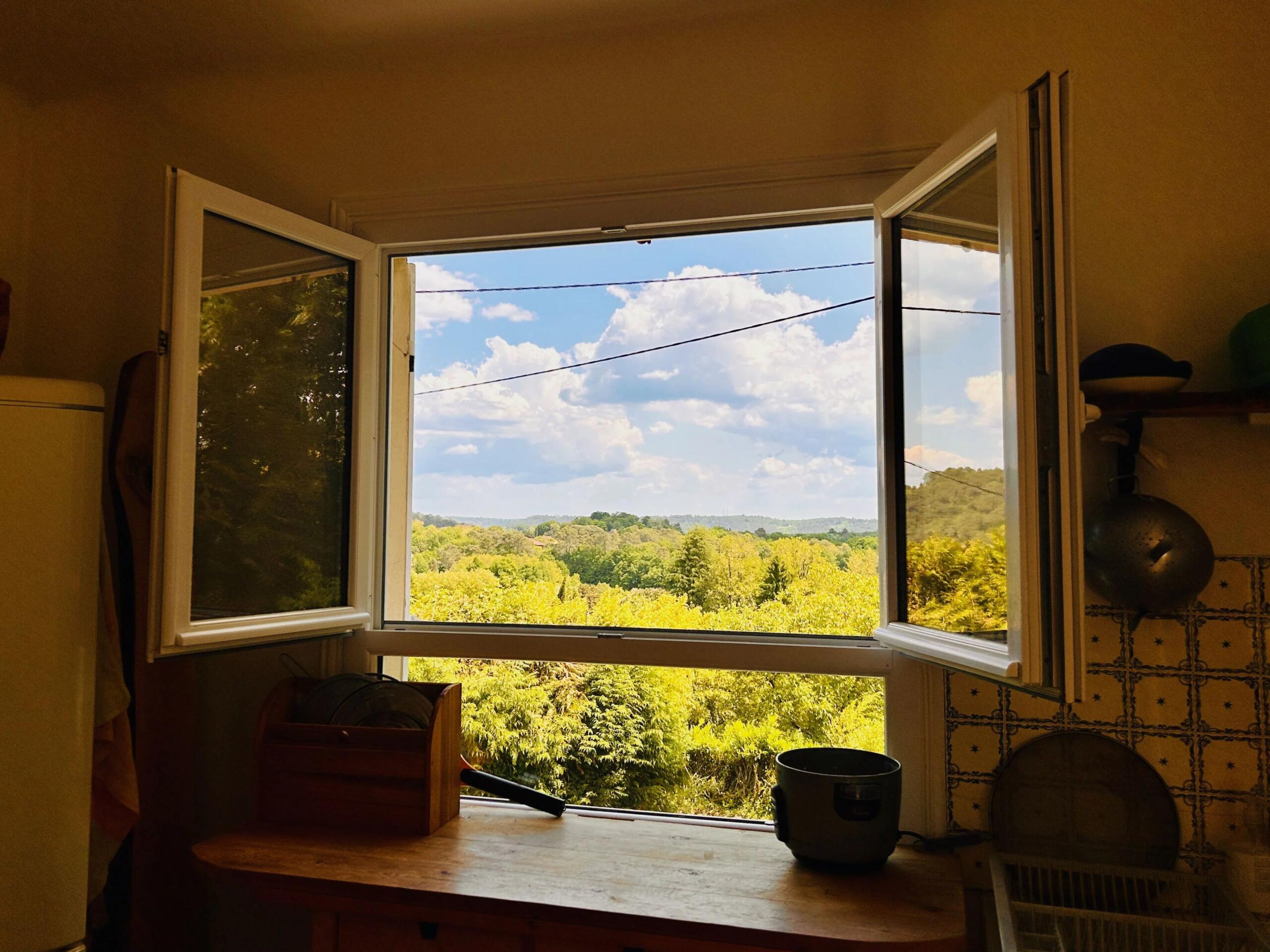 3-bed Sarlat house with Views and Building Plot, Aquitaine – France – BVI81142