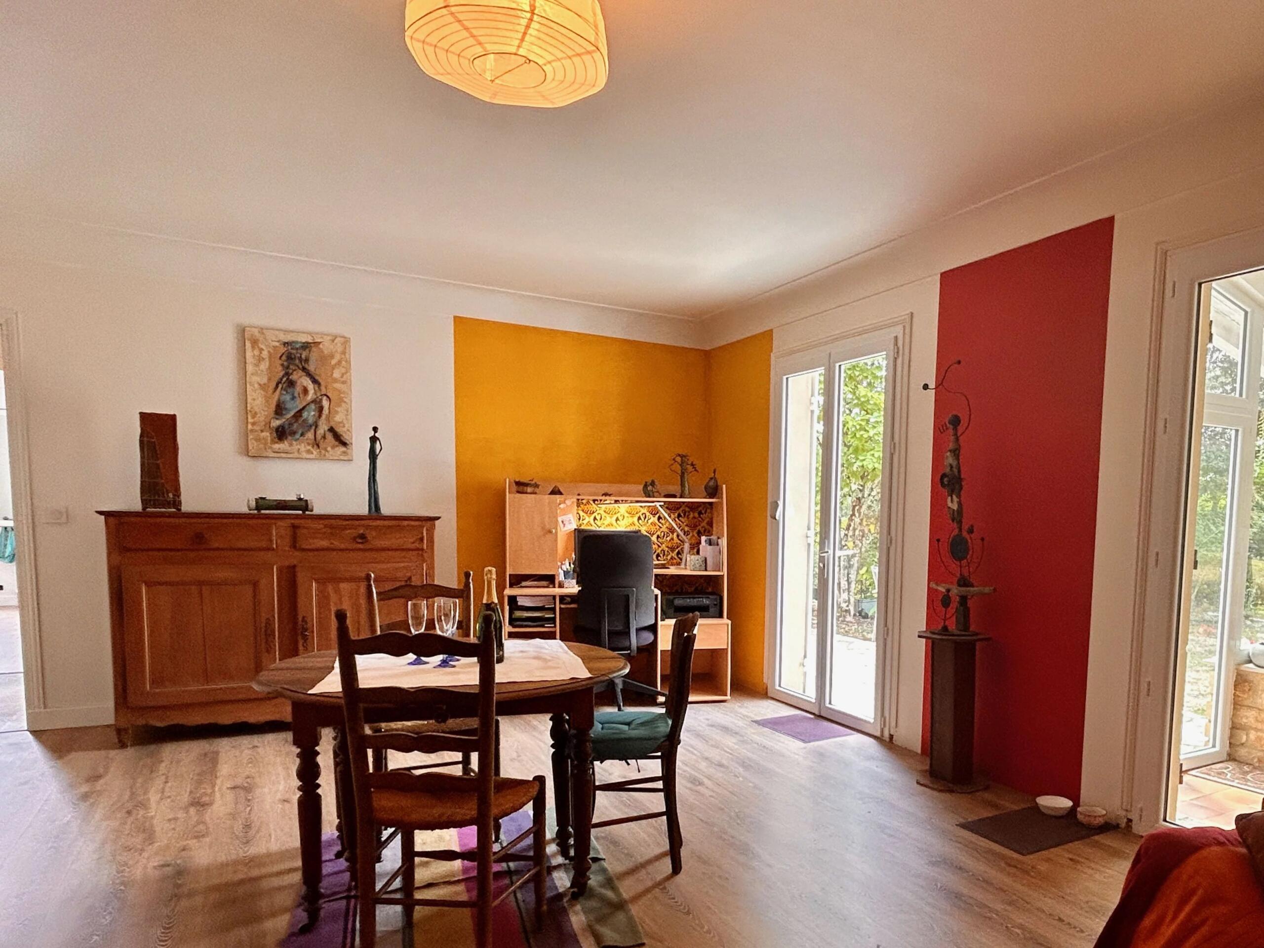 3-bed Sarlat house with Views and Building Plot, Aquitaine – France – BVI81142